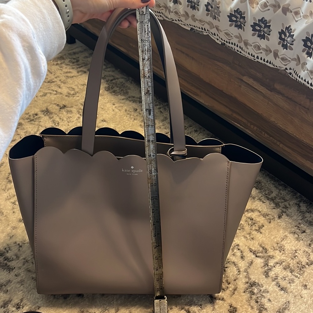 Kate Spade tote - Picture 12 of 12
